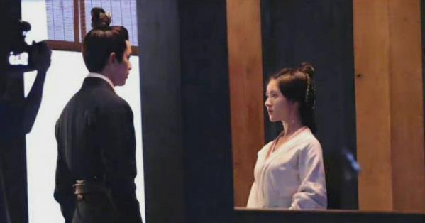 吳磊和趙露思出妝被偶遇,趙露思甜美可愛,吳磊也太酷了吧